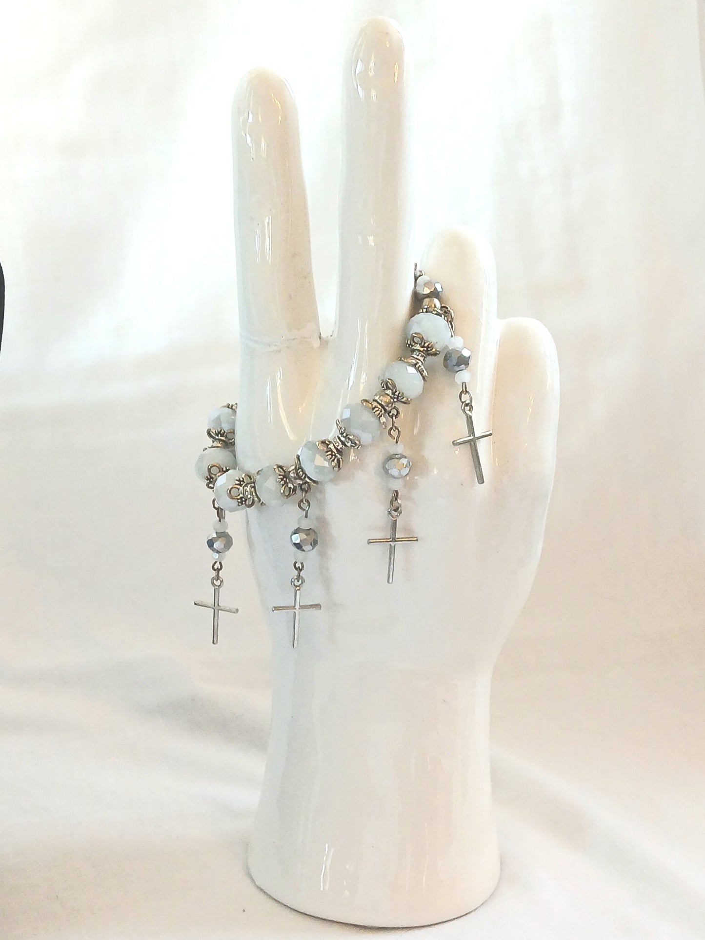 Necklace and bracelet set
