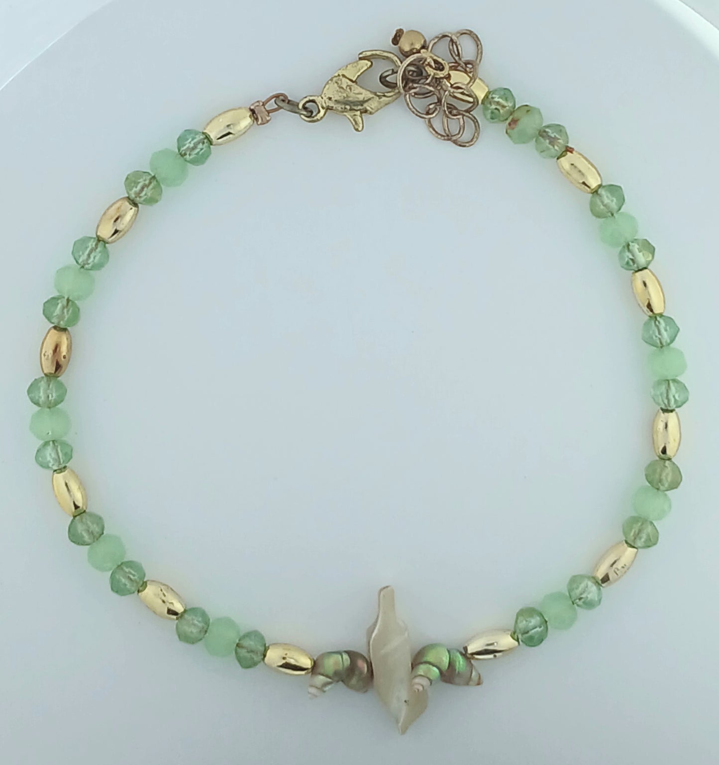 Mother of pearl bird bracelet